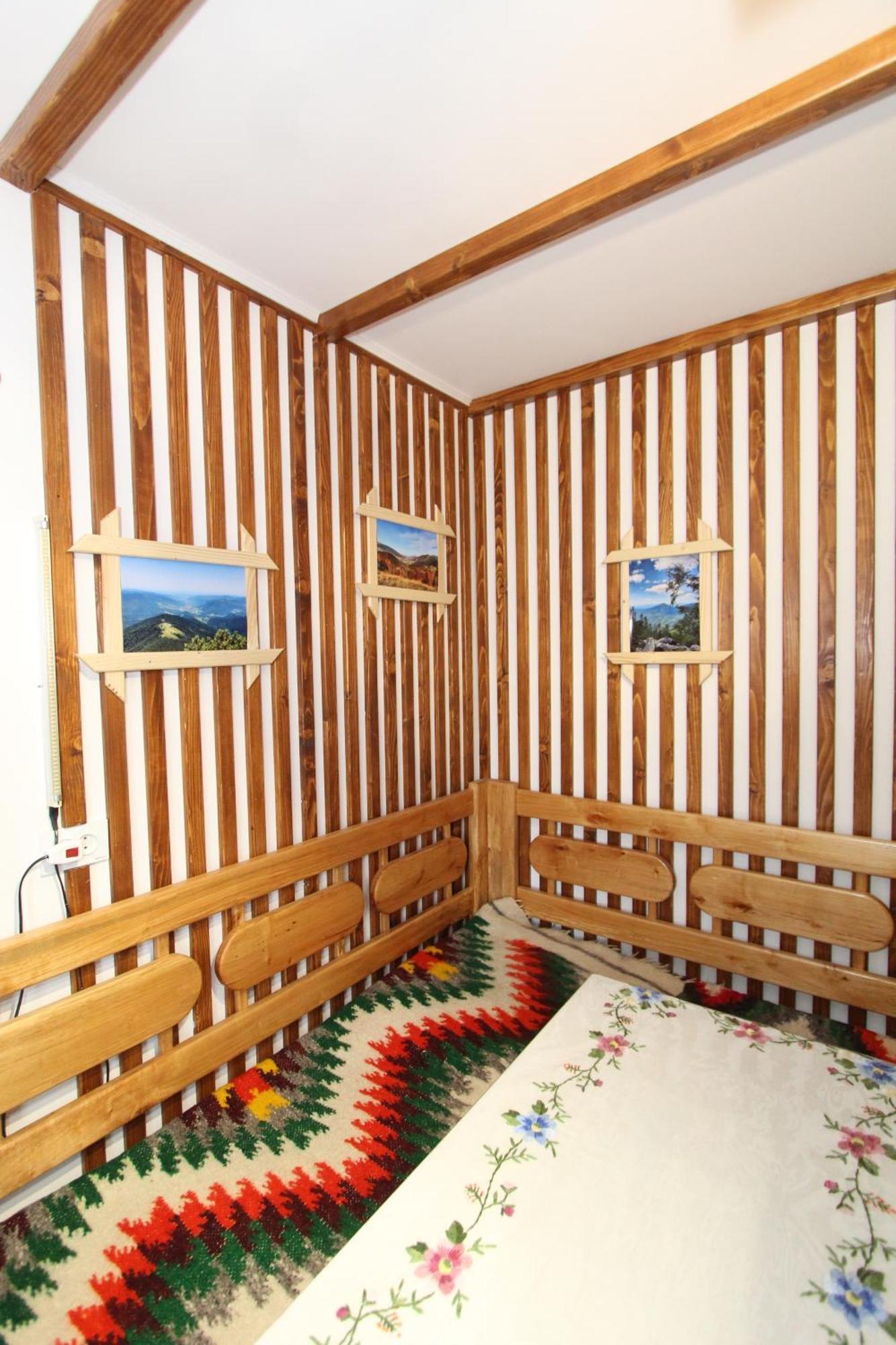 Будиночок Для Щастя Yaremche Luaran gambar